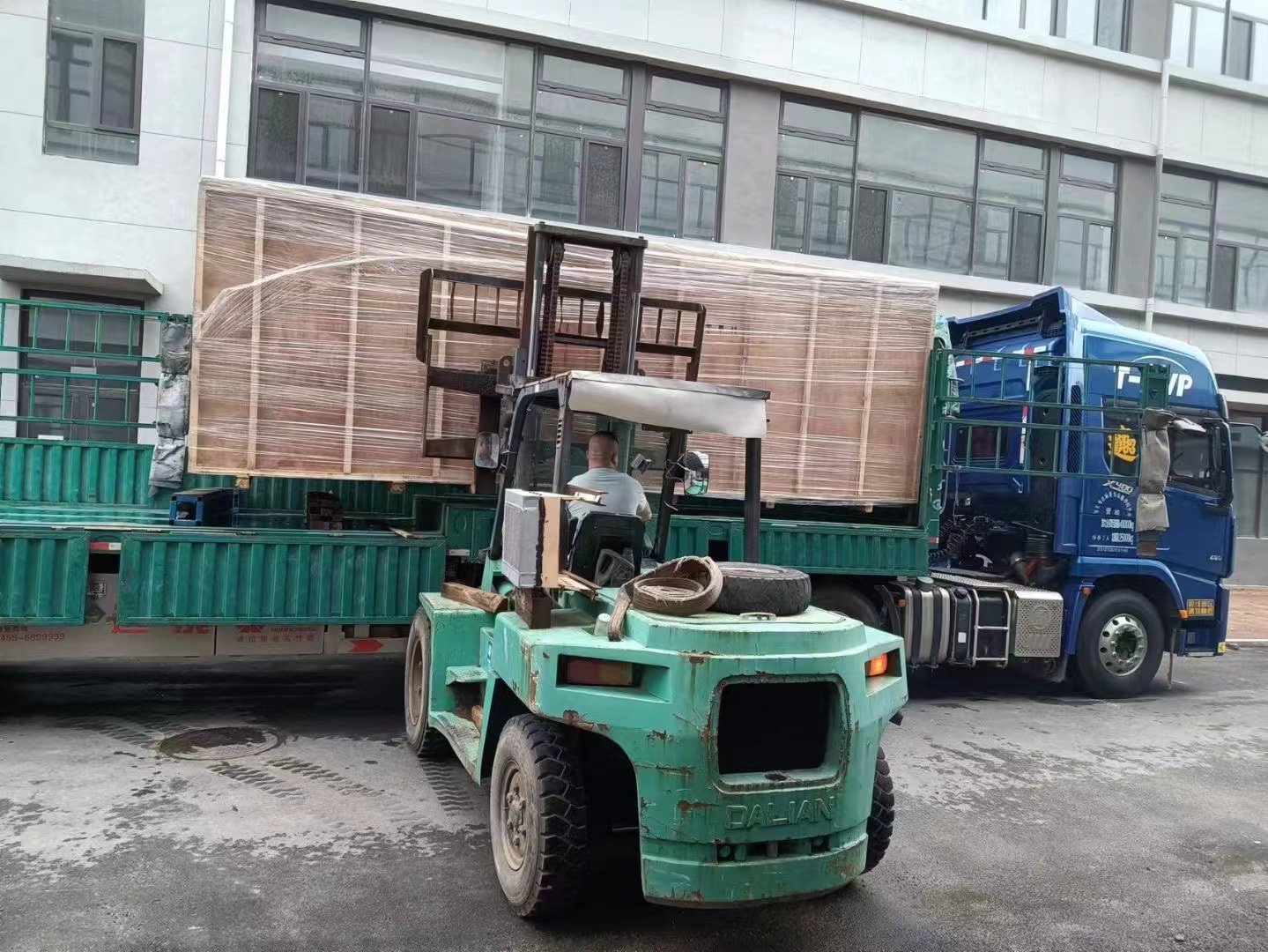 shipping to customers shipping to customers